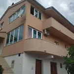 Luce Apartman