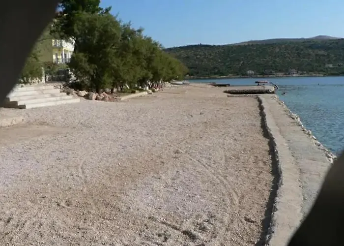 Luce * Rogoznica (Sibenik-Knin)