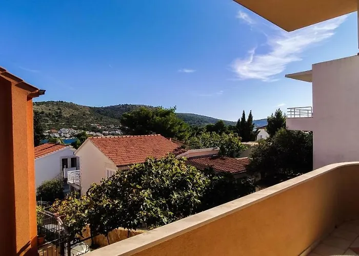 Luce * Rogoznica (Sibenik-Knin)